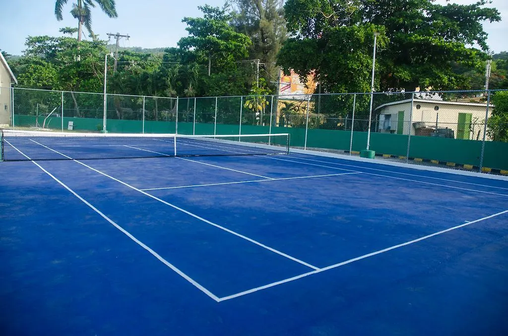 Studio 27 Ocho Rios